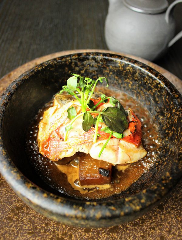 【季節の石鍋】静岡県産金目鯛と鰆の八丁味噌おでん　￥3,800