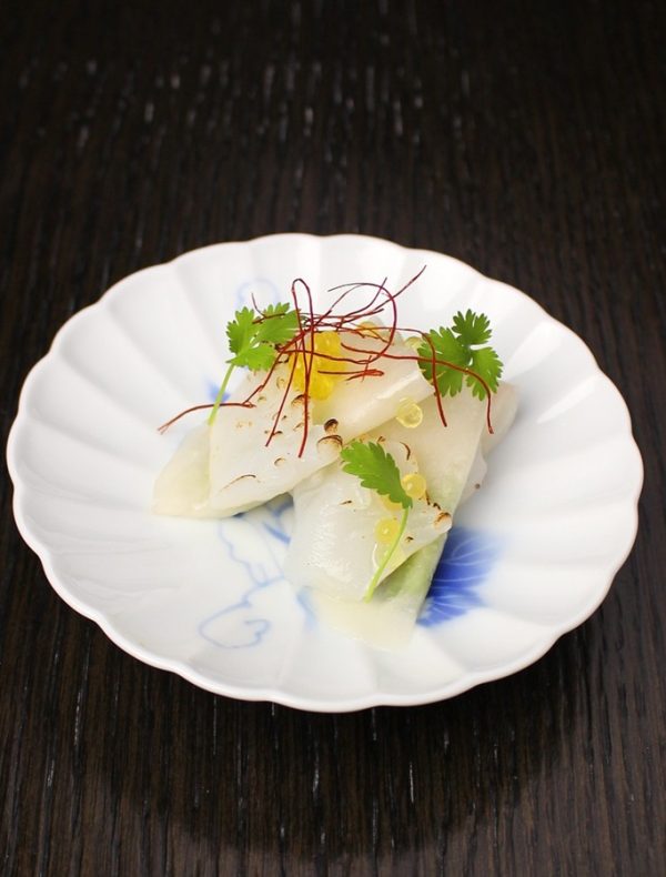 アオリイカと京蕪の千枚漬け仕立て　￥1,200