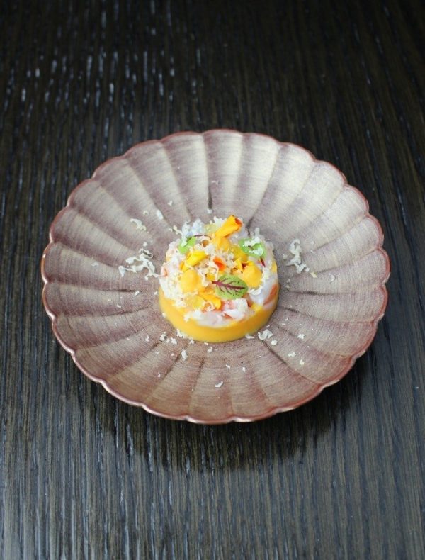 天使海老とバターナッツのタルタル　￥1,200