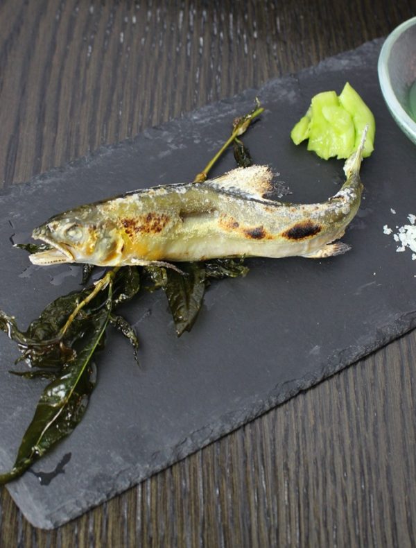 天然鮎の塩焼き　￥1,500